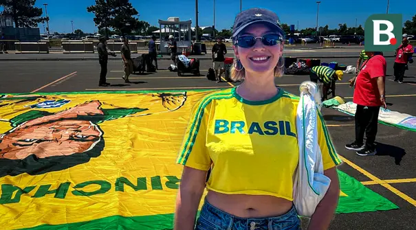 Suporter Brasil sudah ramai di New York New Jersey Stadium enam jam sebelum pertandingan pertama Brasil di Piala Dunia 2026 pada Minggu (14/06/2026) dini hari WIB. (Bola.com/Hery Kurniawan)