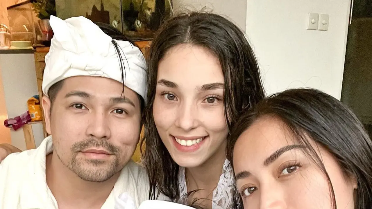 [Fimela] Jessica Iskandar Melukat