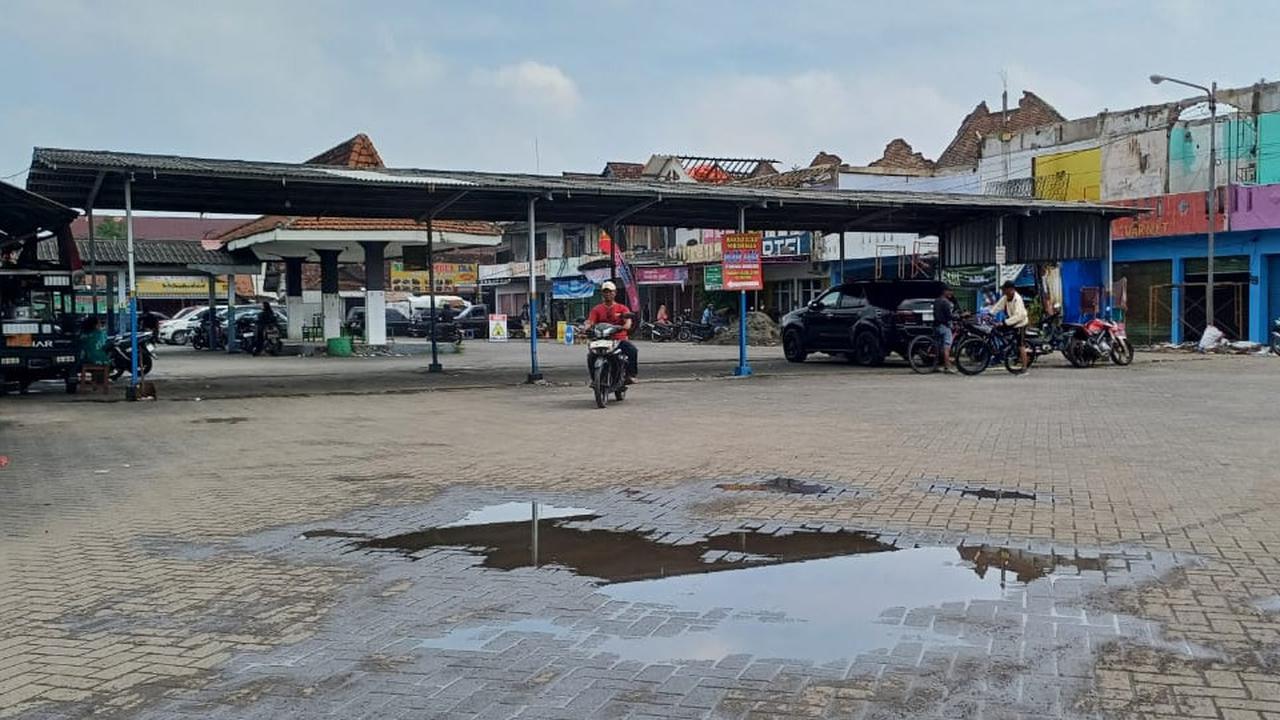 Sub Terminal Mojoagung, Antara Kenangan dan Keusangan
