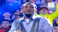 Caisar Aditya terlihat kembali berjoget dalam salah satu acara variety show tanah air.