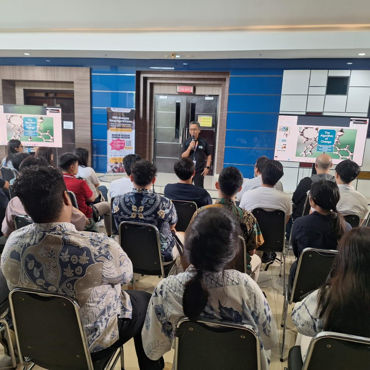 35 Mahasiswa dari 6 Perguruan Tinggi Top Singapura Kunjungi Kampus IMDE