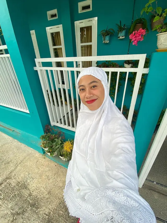 6 Potret Rumah Megawati Hangestri yang Minimalis, Asri Dipenuhi Tanaman