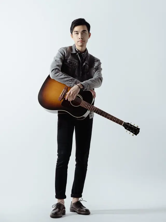 Bernard Dinata