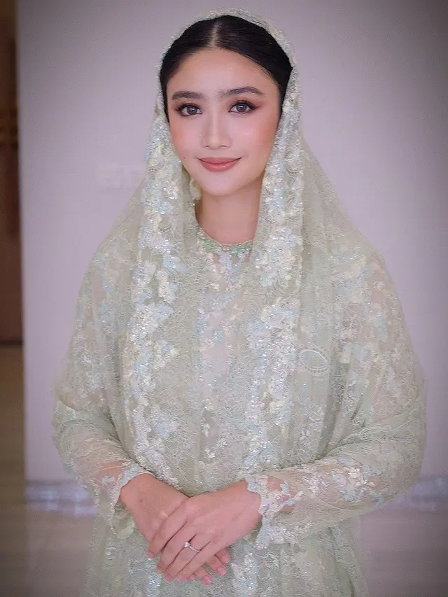 6 Potret Febby Rastanty Gelar Pengajian dan Siraman Jelang Nikah, Penuh Bahagia
