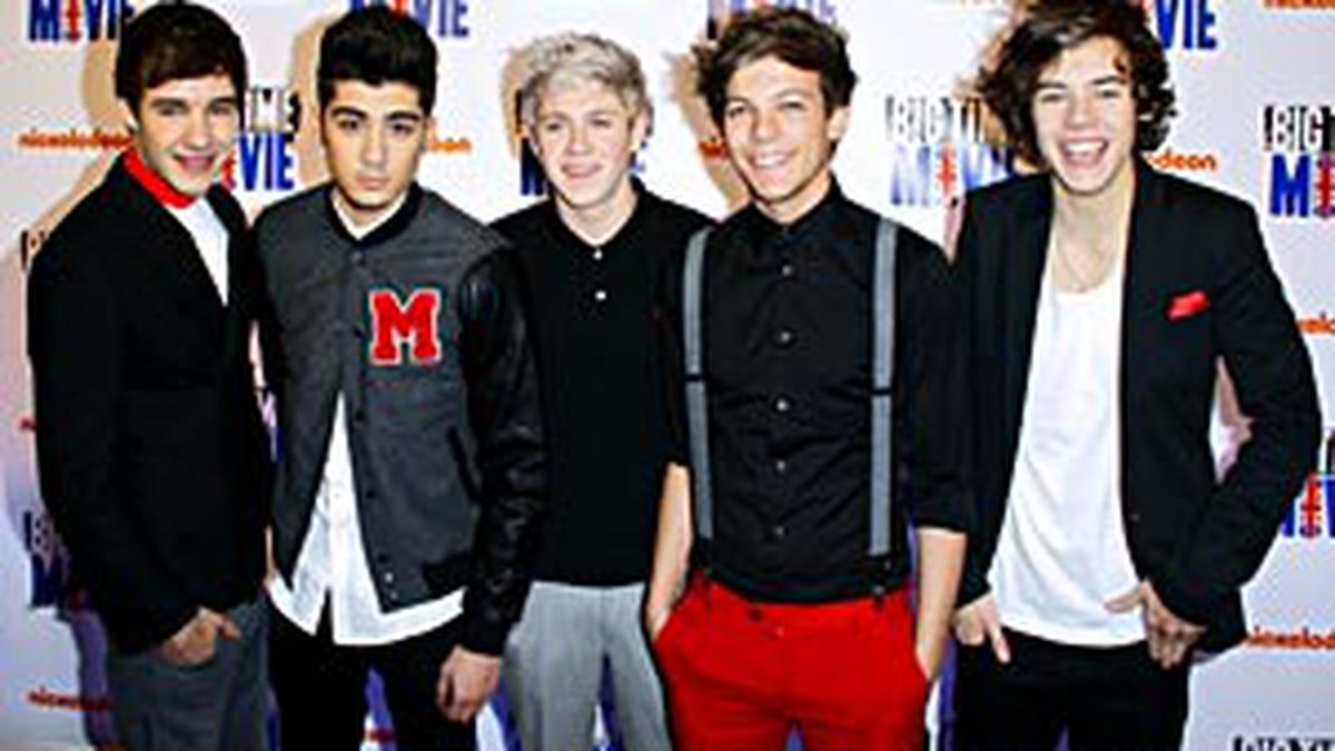 One Direction Peringkat Satu Chart AS