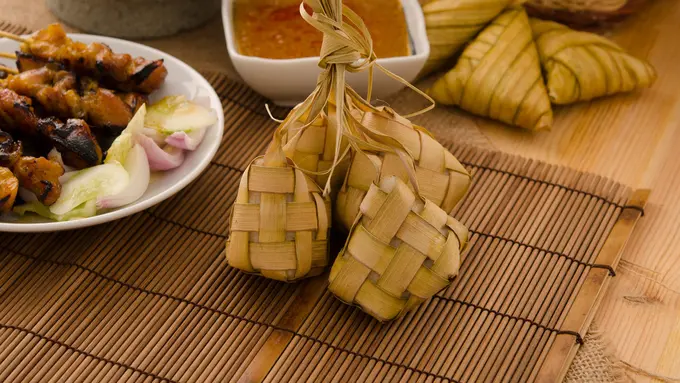 Makna Ketupat