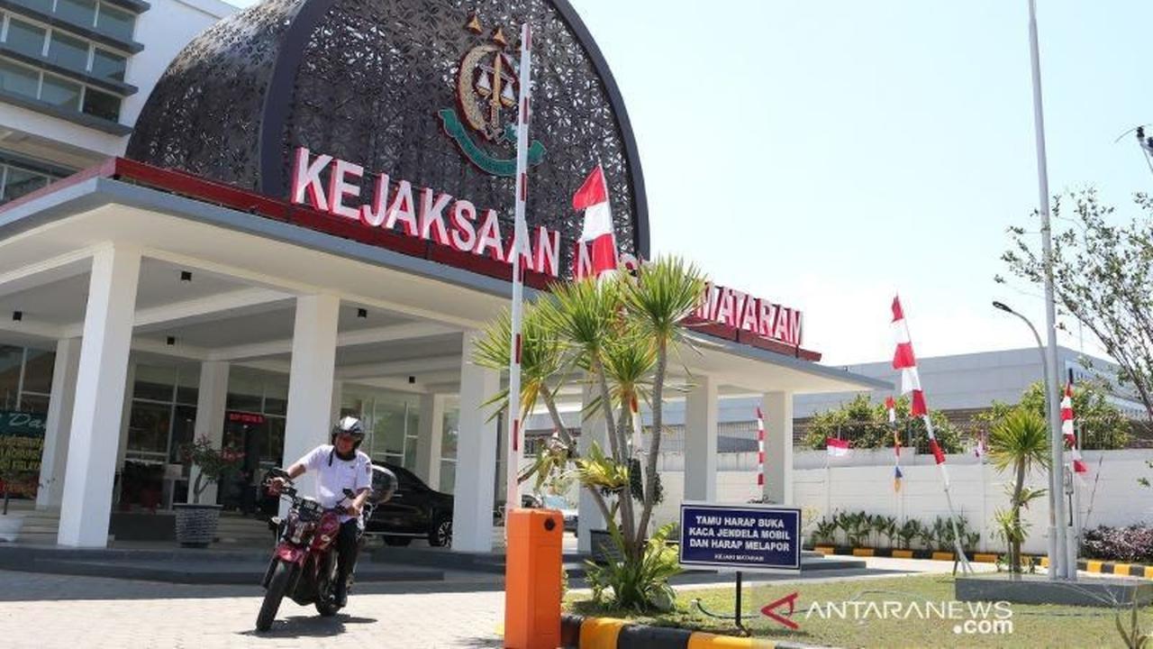 Kejari Mataram Telaah Berkas Perkara Tambang Emas Ilegal Sekotong, Dua Tersangka Terlibat