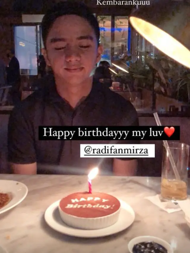 6 Momen Nimaz Dewantary Bintang Sinetron Candy Dilamar Kekasih, Romantis