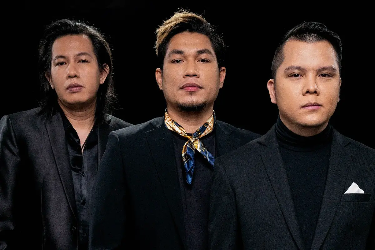 Armada Band.