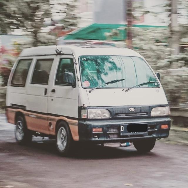10 Potret Modifikasi Daihatsu Zebra, Mobil Kotak Uzur Ala yang Bisa Dibikin Keren Kembali
