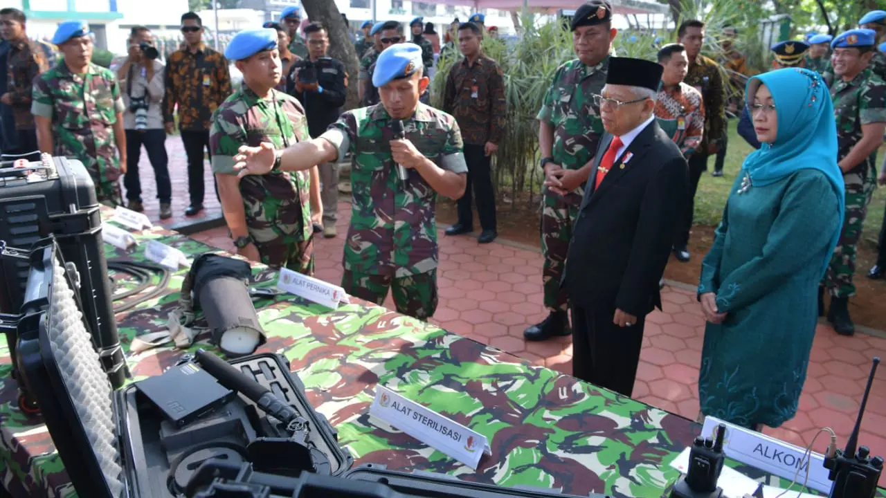 Wakil Presiden Ma'ruf Amin meninjau Markas Komando Paspampres di Jakarta Pusat, Jumat (1/11/2019).