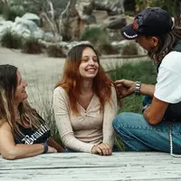 Simak beberapa omongan yang sering dipendam anak remaja dari orangtuanya. (Foto/Dok: pexels.com/Kindel Media)