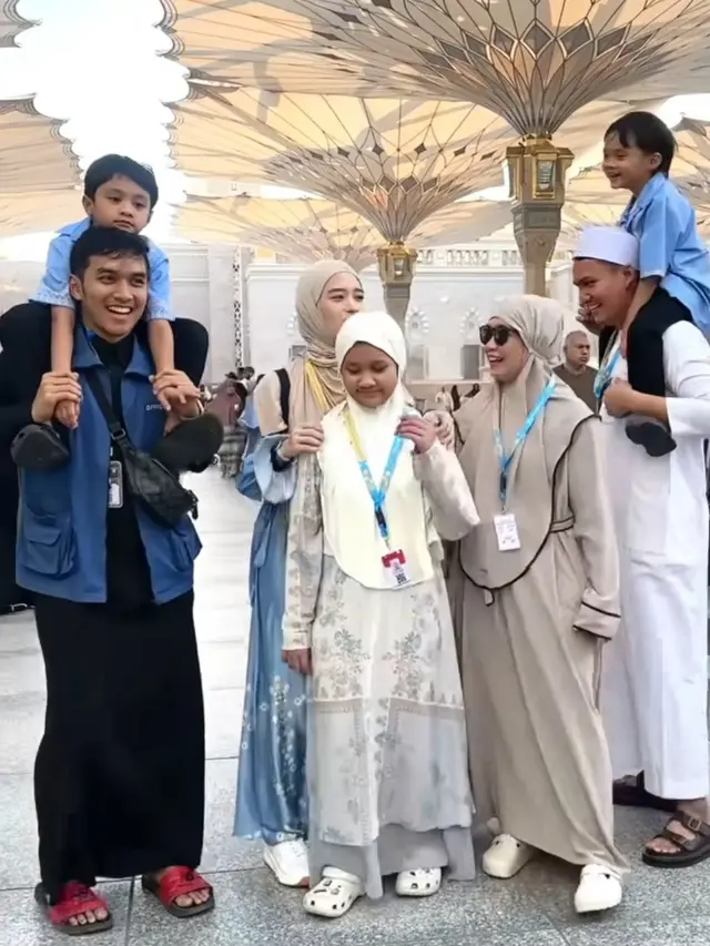 Inara Rusli dan Hendra Zayn