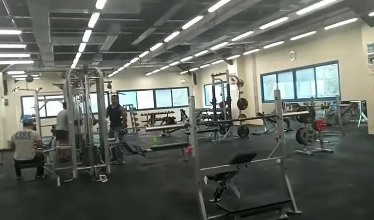 Potret Tempat Fitness dengan Pemandangan