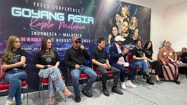 Siti Badriah, Fitri Carlina, Baby Shima, Hesty Klepek Klepek, Ani Maiyuni dan Rheyna Morena