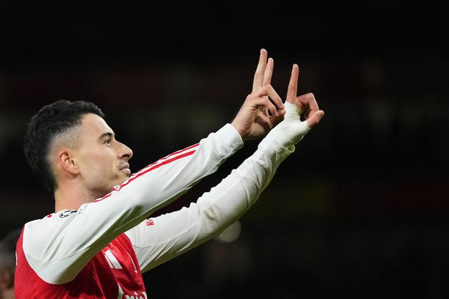 Lini Sayap Jadi Sorotan