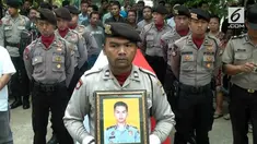 Setiap kali bertugas, pasti menghubungi sang ibu, termasuk sebelum kejadian nahas bom Kampung Melayu tersebut.