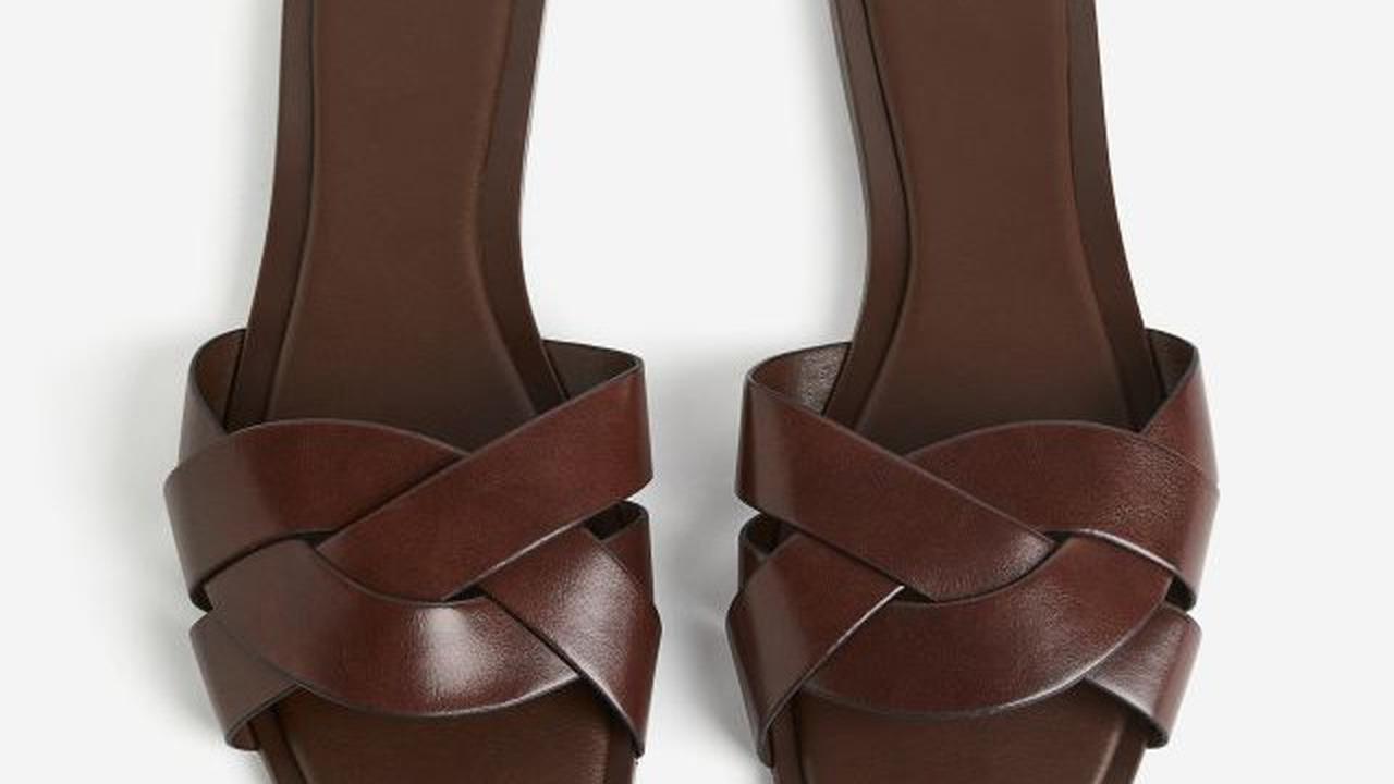 Ilustrasi Slip Sandal Flat (©Pinterest)