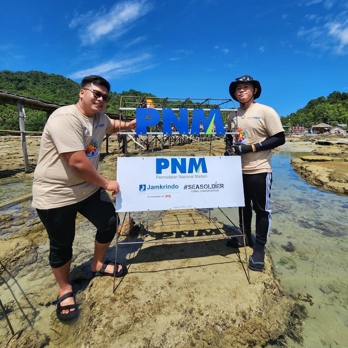 PNM Peduli Tanam Ribuan Pohon Mangrove dan Terumbu Karang