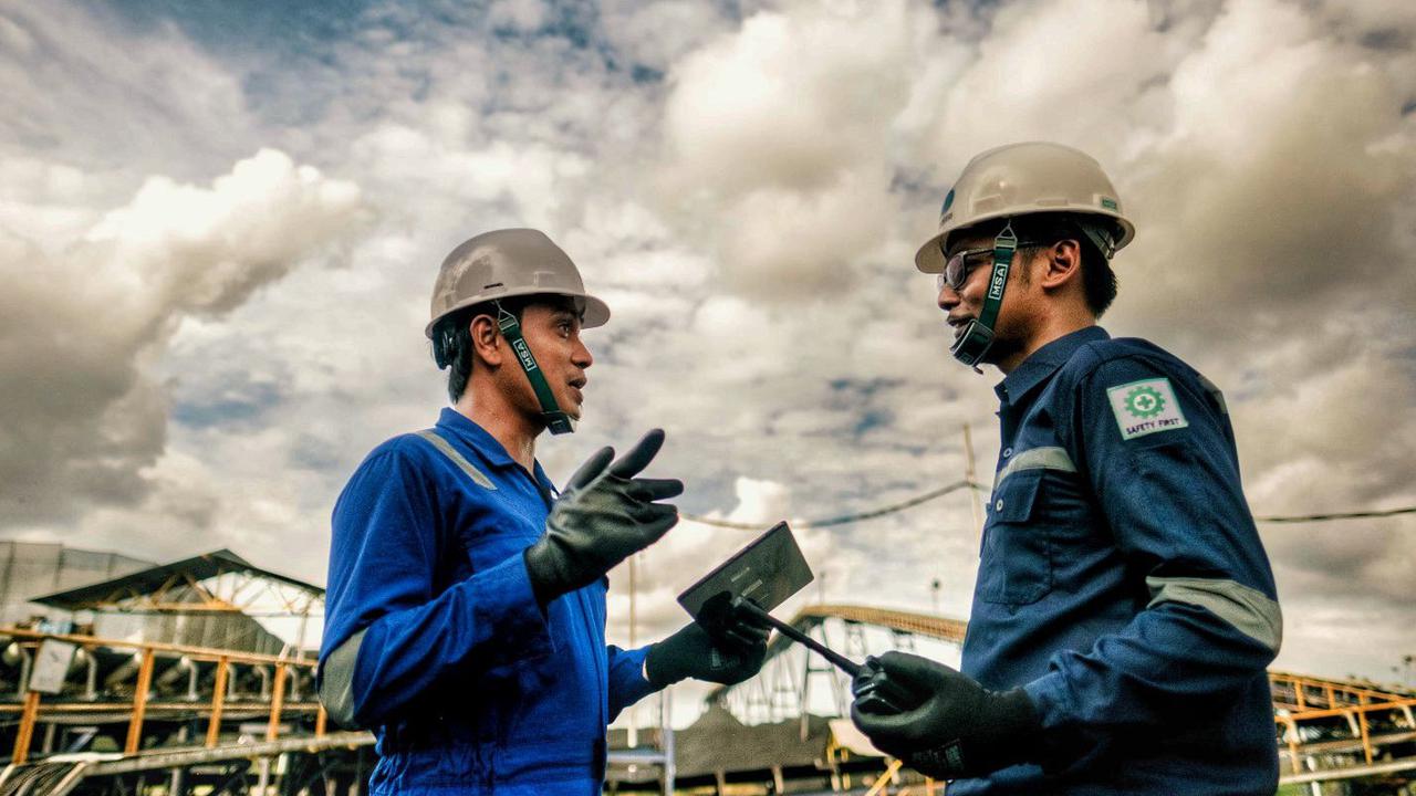Strategi BUMN IDSurvey Kenalkan Bisnis Hijau di Sektor TICC Sejak Dini