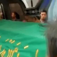 Mahasiswa UII Yogya diduga tewas karena dianiaya saat ikut pelatihan mapala. Sementara JK meresmikan Jembatan Pelangi Antapani, Bandung.