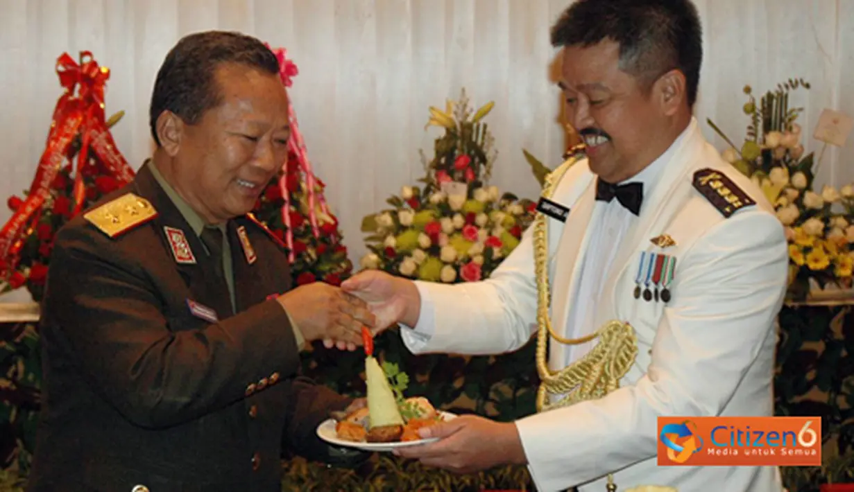 Citizen6, Laos: Resepsi dihadiri oleh lebih dari 225 orang tamu undangan, diantaranya dari pejabat pemerintahan RDR Laos. (Pengirim: Badarudin Bakri)