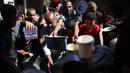 Jumlah warga Gaza yang tidak mendapat bantuan jatah makanan terus meningkat. Jika pada Agustus 2024 ada sekitar 1 juta orang, maka pada September 2024 melonjak menjadi 1,4 juta orang. (Omar AL-QATTAA/AFP)