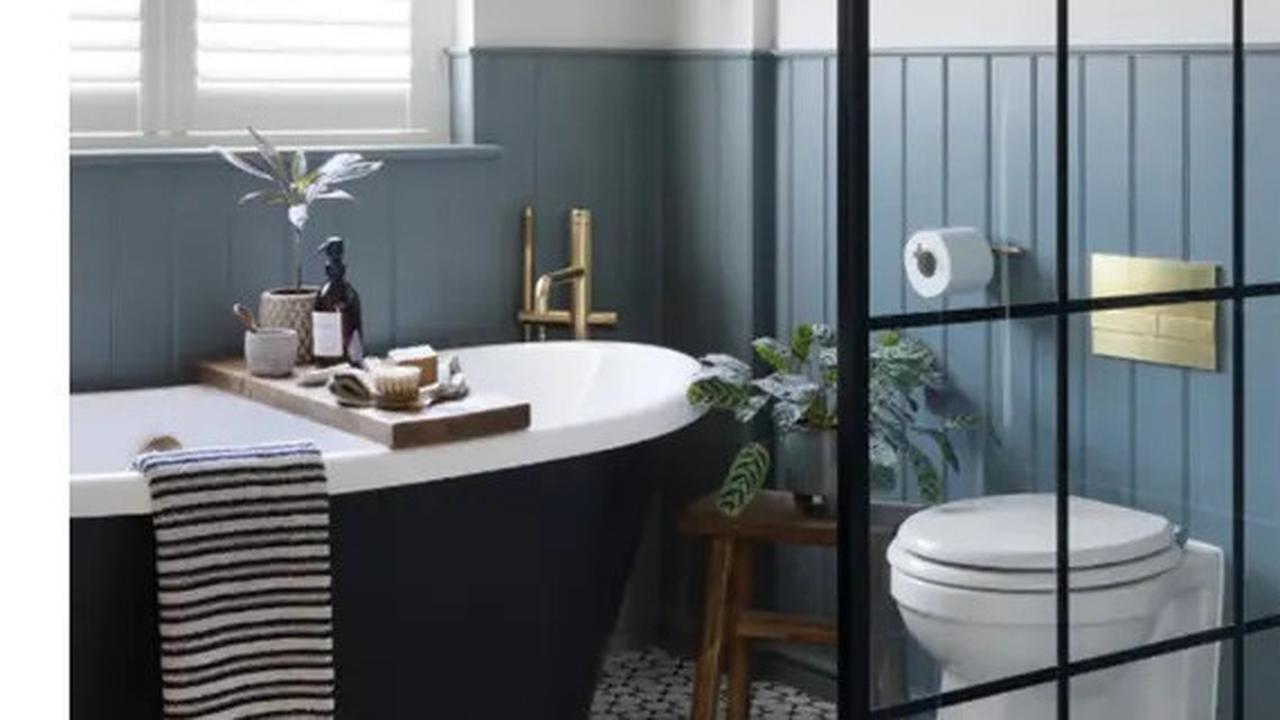Model Kamar Mandi Minimalis Modern dengan Bathup Elegan
