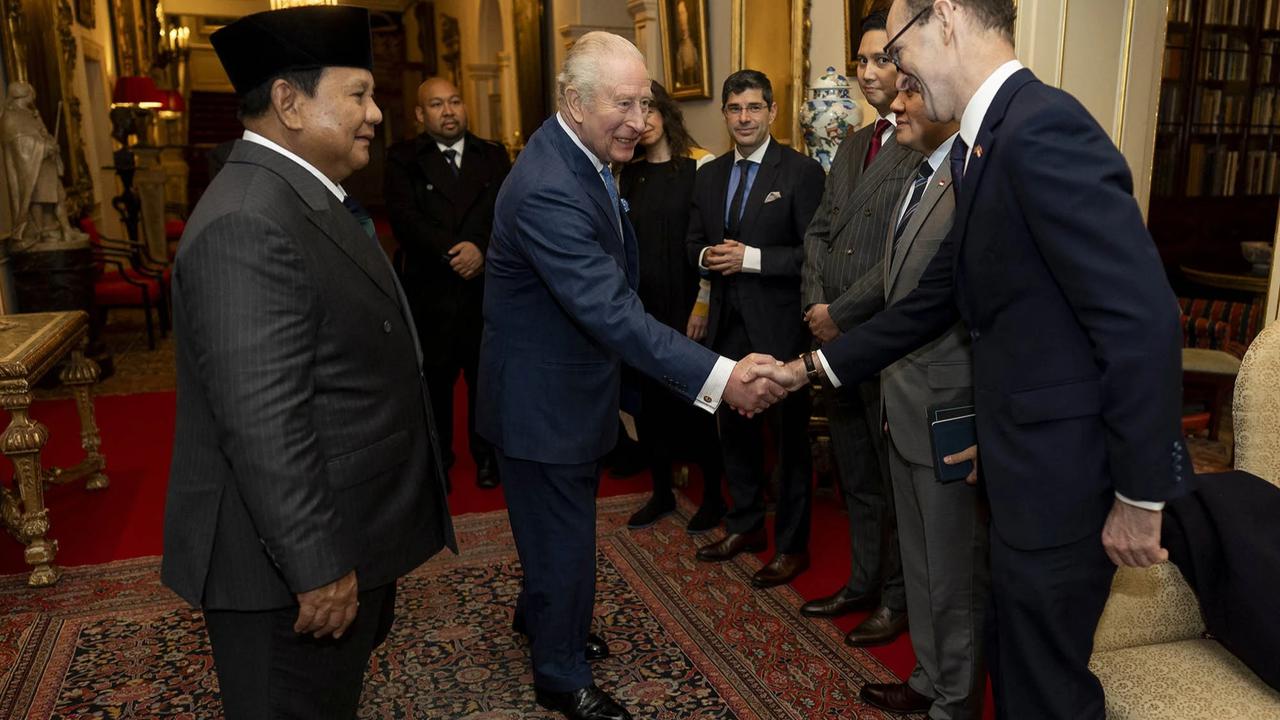 FOTO: Prabowo Bertemu Raja Charles Bahas Konservasi Gajah Peusangan