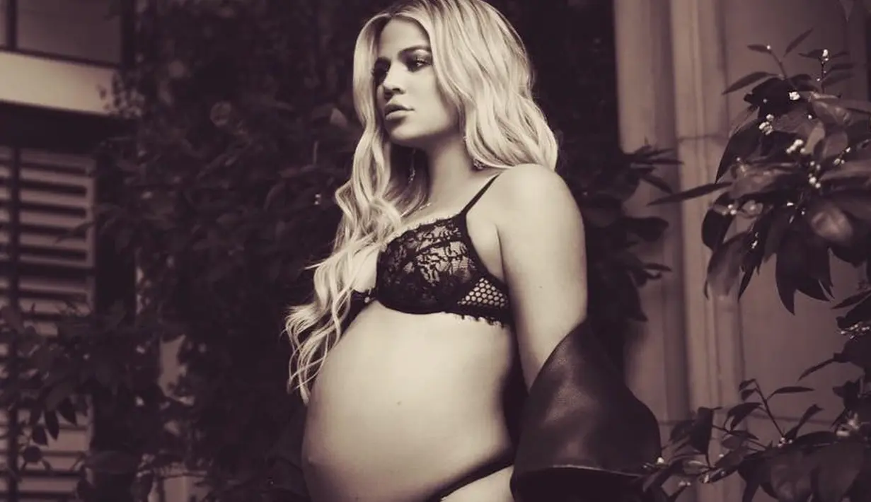 Jika para ibu ingin menurunkan kepintaran atau rambut yang indah pada anaknya, berbeda dengan Khloe Kardashian. (instagram/khloekardashian)