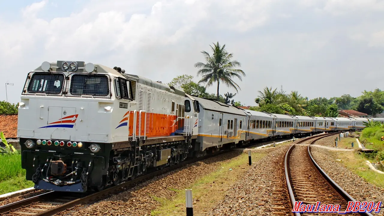 [Bintang] PT KAI Tambah Tiket Kereta Api Tambahan untuk 15 Kereta Ini