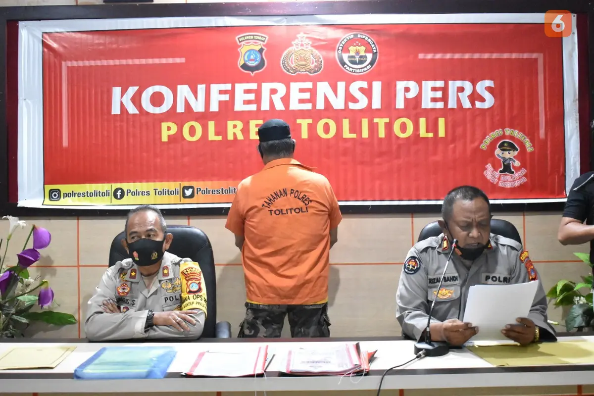 Konferensi pers Polres Tolitoli tentang pengungkapan kasus korupsi Dana Desa