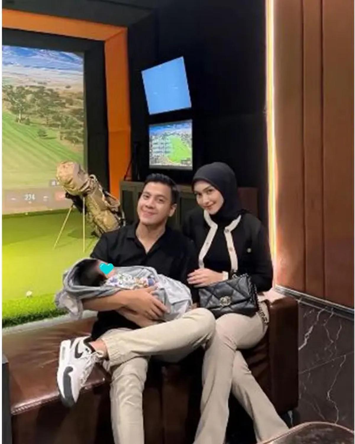Sudah Melahirkan Anak Ketiga, Ini 6 Potret Melody Prima Momong Buah Hati