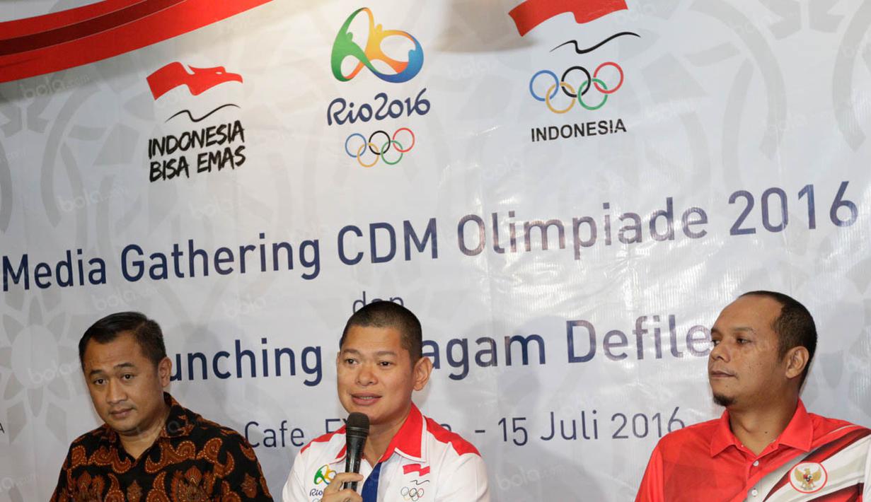Chef de Mission Indonesia untuk Olimpiade 2016 Rio de Janerio, Raja Sapta Oktohari, juga memberikan update terbaru perkembangan persiapan atlet Indonesia. (Bola.com/Vitalis Yogi Trisna)