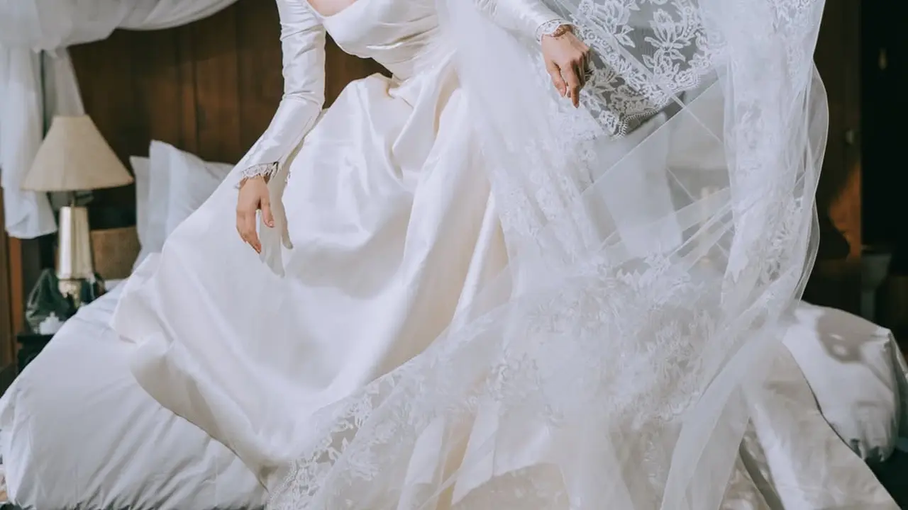 7 Model Gaun Nikah, Punya Luna Maya Jadi Sorotan