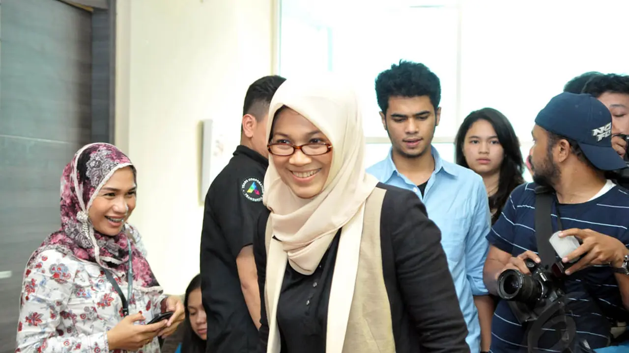 Ini Jawaban Ibunda Marshanda Soal Konflik Dengan Anaknya