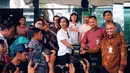 Kaka dan kawan-kawan saat manggung di KPK rela merubah lagunya yang berjudul Ku Tak Bisa. (Dezmond Manullang/Bintang.com)