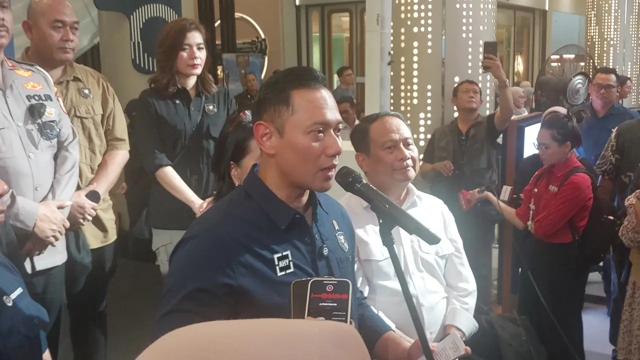 Agus Harimurti Yudhoyono (AHY)