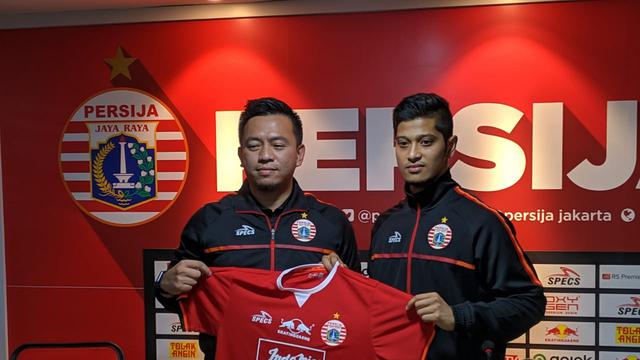 Persija memperkenalkan Farri Agri sebagai rekrutan anyar di Kantor Persija, Setiabudi, Jakarta Selatan, Rabu (18/9/2019).