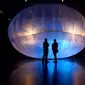 Balon Google Project Loon dipamerkan di Museum Airforce di Christchurch pada 16 Juni 2013. (AFP Photo/Marty Melville)