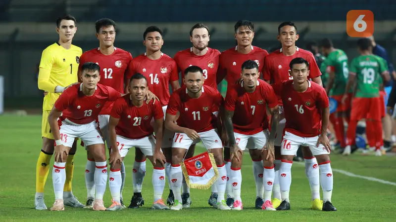 Foto: Gagal Bongkar Pertahanan Bangladesh, Timnas Indonesia Diimbangi Tanpa Gol dalam Laga Uji Coba FIFA Matchday