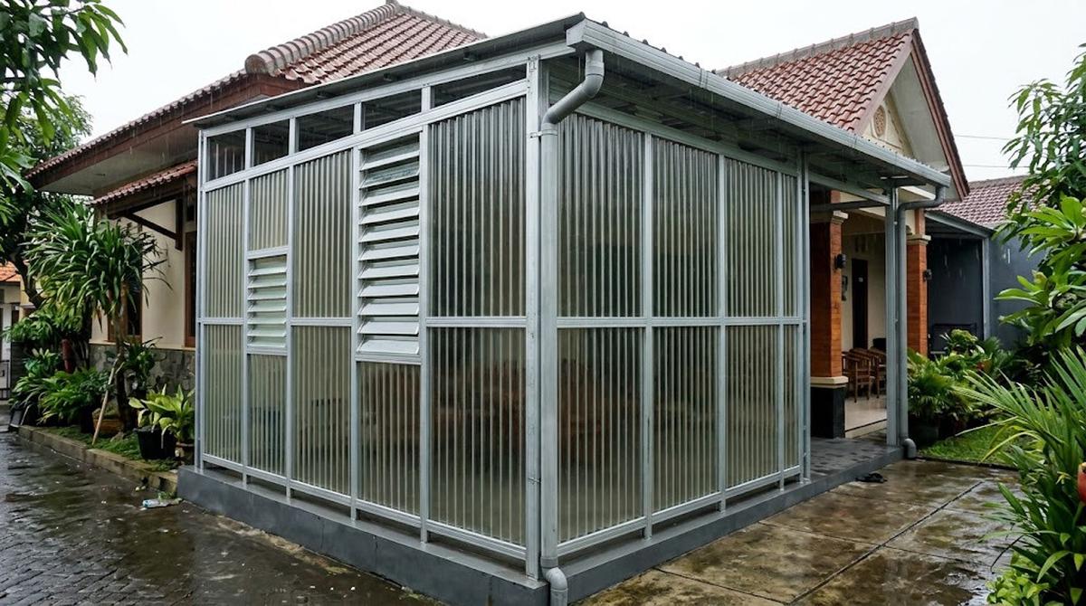Material Penutup Teras yang Tidak Mudah Berjamur saat Musim Hujan