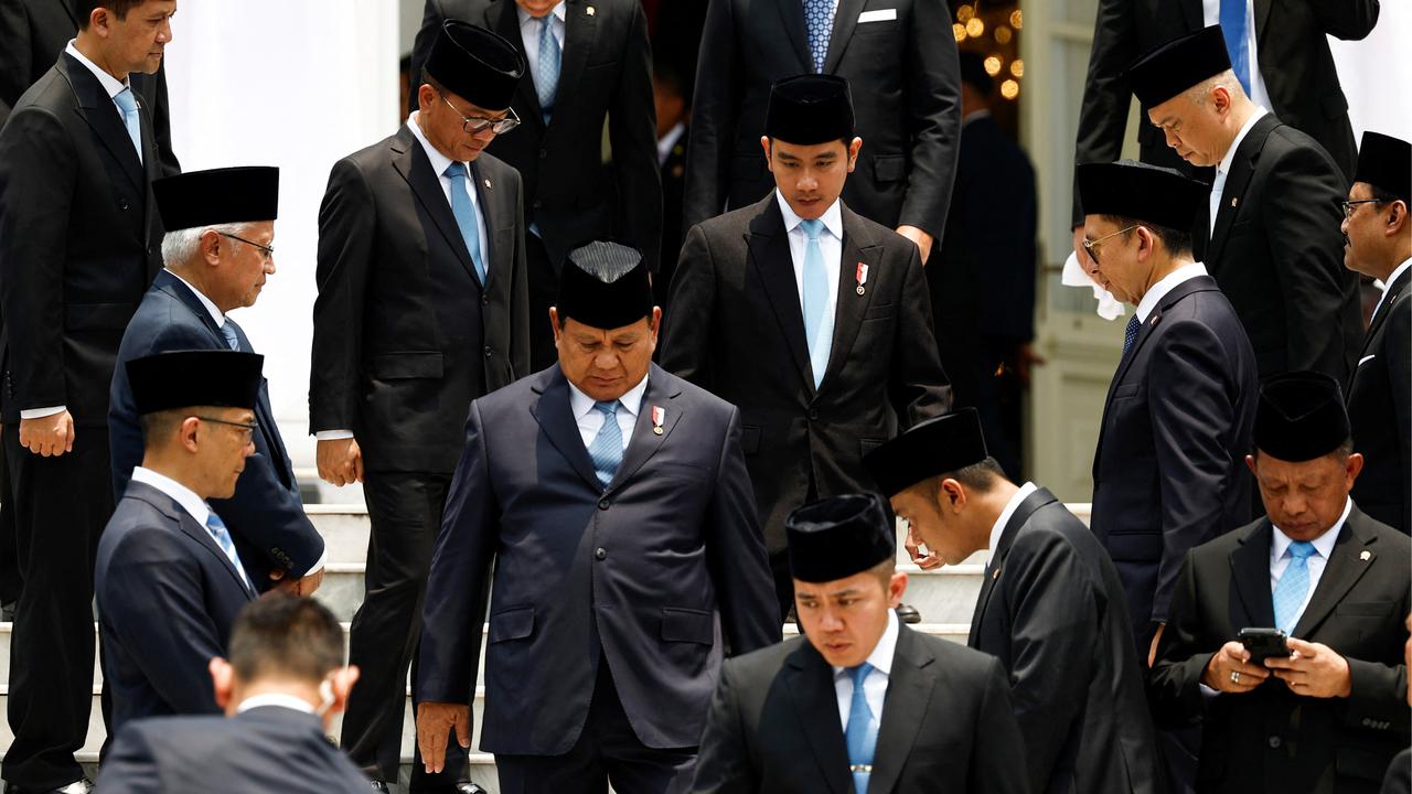 Prabowo lantik menteri di Istana Kepresidenan