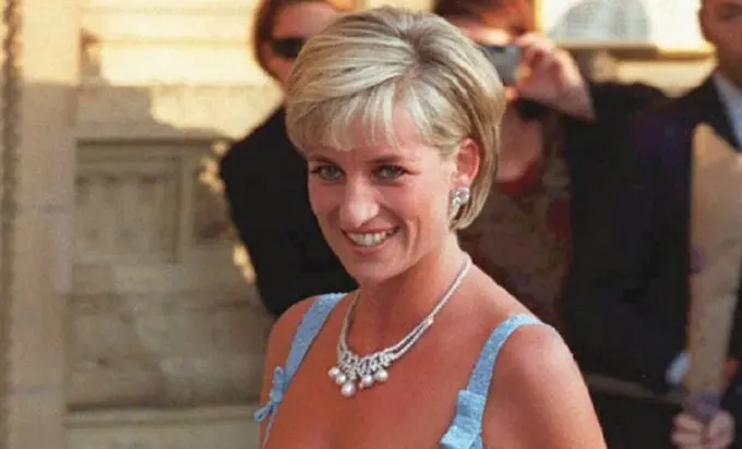 Tepat pada 31 Agustus 2017, dunia mengenang 20 tahun kematian Putri Diana  (AP)