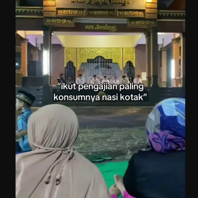 Bukan Nasi Kotak, Pengajian di Desa Sajikan Makanan ala Restoran Jepang.