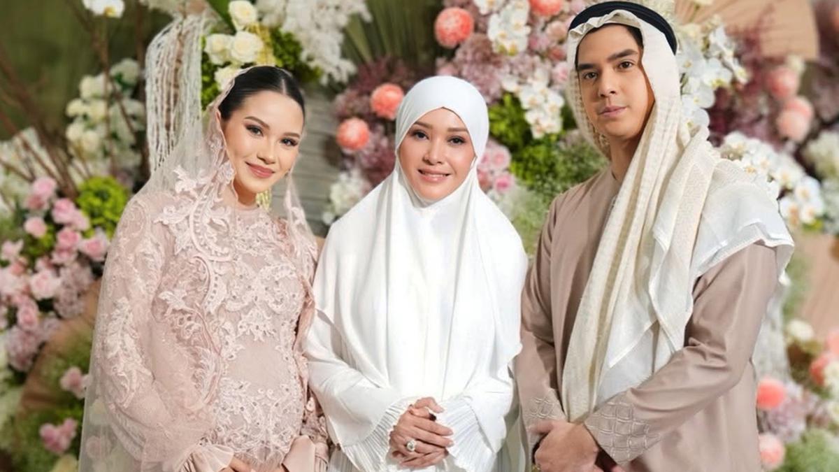 5 Potret Gaya Gamis Maia Estianty &amp; Mulan Jameela di 4 Bulanan Alyssa Daguise