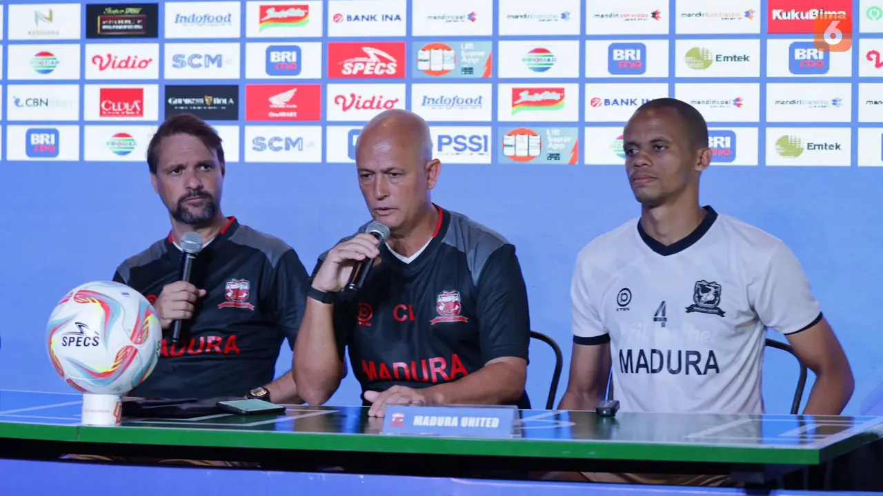 Pelatih Madura United Mauricio Souza dan Cleberson Martin de Souza Jelang Lawan Bali United