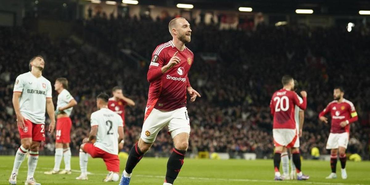 Bye MU! Bek Ini Jadi Pemain Pertama yang Cabut dari Old Trafford di Musim Panas 2025