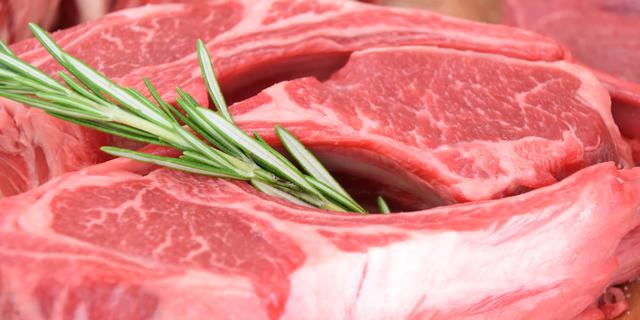 Cara Marinasi Daging Sapi agar Empuk dan Bumbu Meresap Sempurna