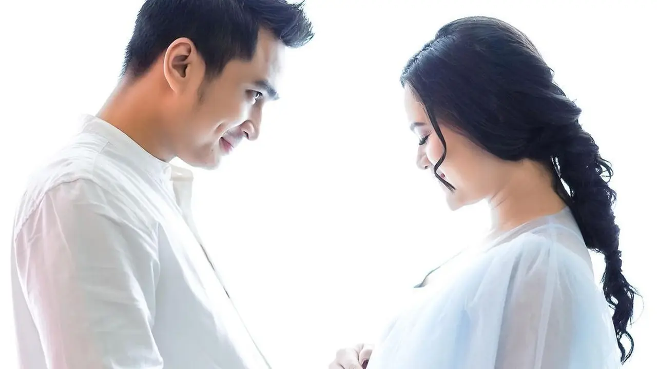 [Fimela] Lutfi Agizal dan Nadya Indriyani